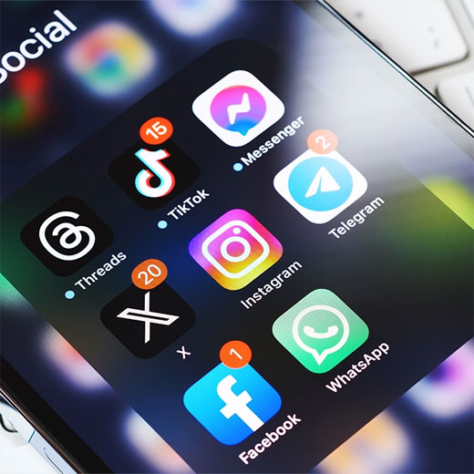 ソーシャルメディアの活用支援イメージ画像